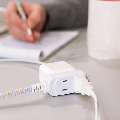 1000 Tamper Resistant Combination Outlet