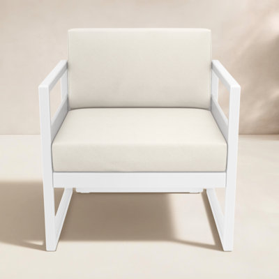 Lane Outdoor Lounge Chair