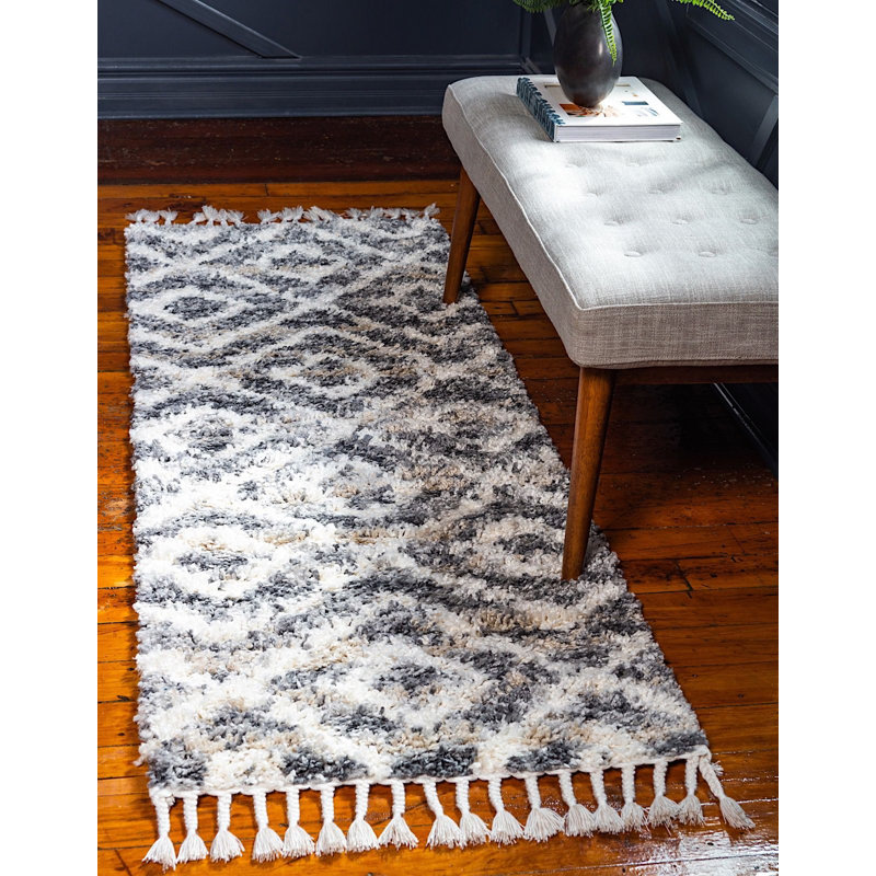 Fowkes Oriental Indoor Rug, Runner 2'7" x 8'2"