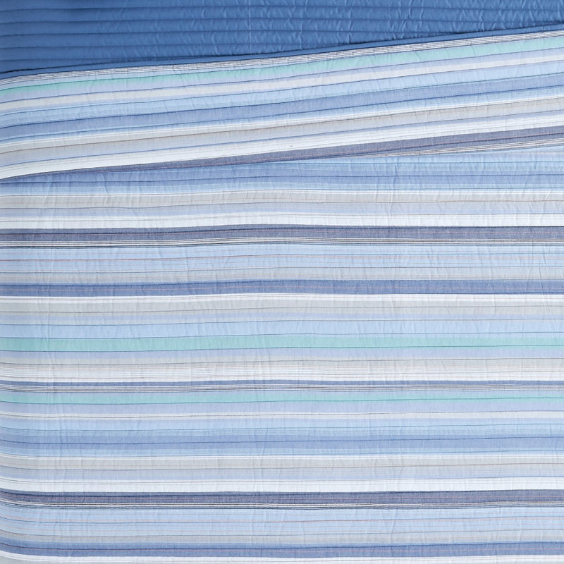 Oceanfront Resort Clearwater Yarn Dye Stripe Quilt Set, King Quilt + 2 King Shams