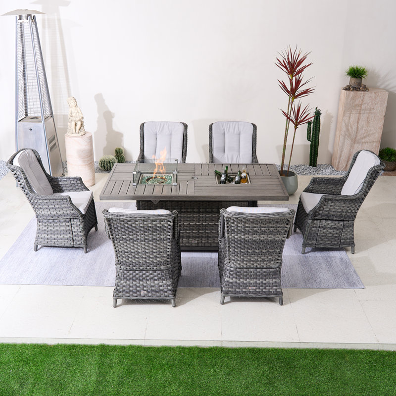 Ensemble repas pour 6 personnes en osier avec table de foyer et seau à glace, coussins inclus