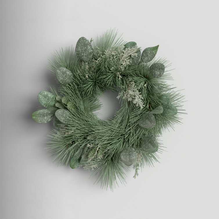 Regency Wreath Snowy Boxwood 24 in