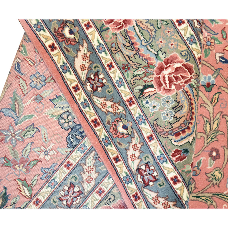 Hand Knotted Wool Oriental Area Rug in Rose And Green