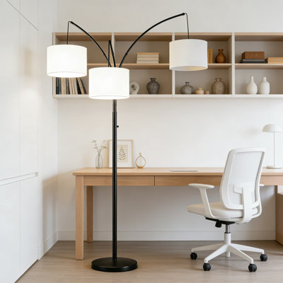 Lampe sur pied moderne avec 3 lumières à intensité réglable, télécommande, rotation à 360 ° et base lestée pour le salon, la chambre à coucher et le bureau
