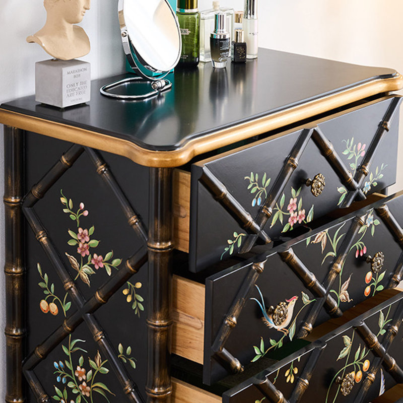 Commode de rangement classique à motif floral peint à l'oiseau