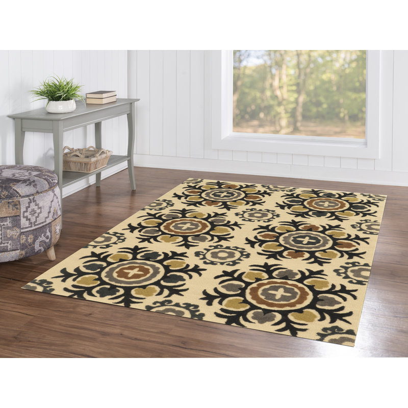 Equelle Hand Tufted Floral Indoor Rug, Rectangle 5' x 7'