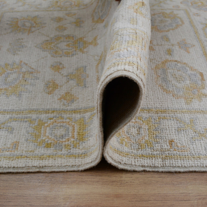 Tapis zone ivoire en laine 2 pi x 3 pi 3 po one-of-kind-noué la new age oushak Febbas