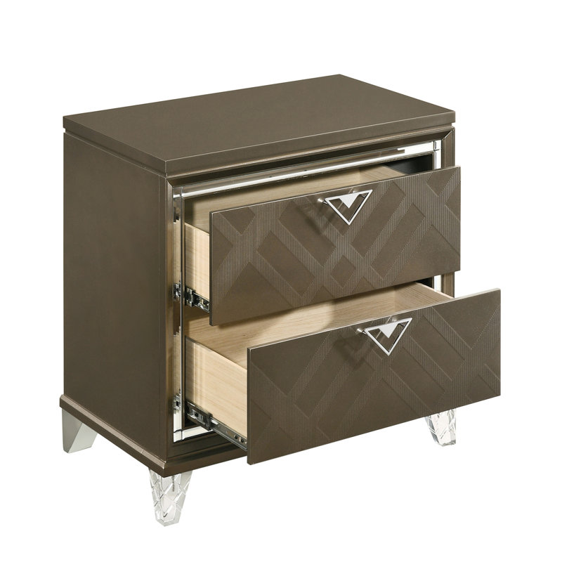 2 tables de chevet champagne foncé avec un intérieur pratique et élégant