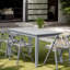 Table de patio en bois gris-1063677882