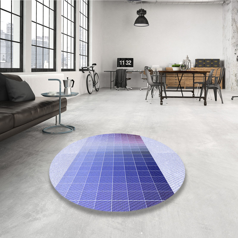 Indoor Rug, Round 4'