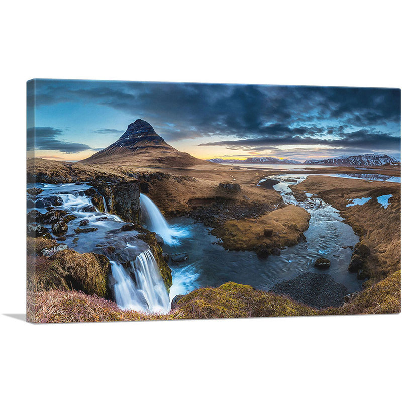 Islande, paysage, cascades, impression sur toile tendue, H 18 po x l 26 po x P 0,75 po
