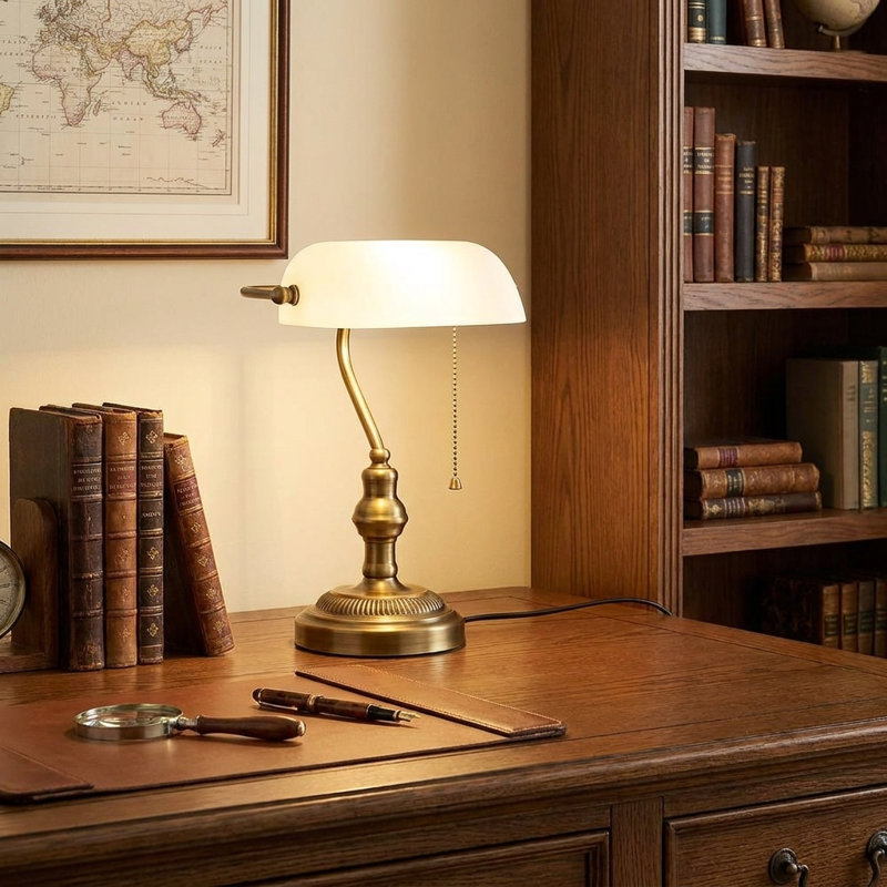 Lampe de table Kandace, Blanc, Antique Brass