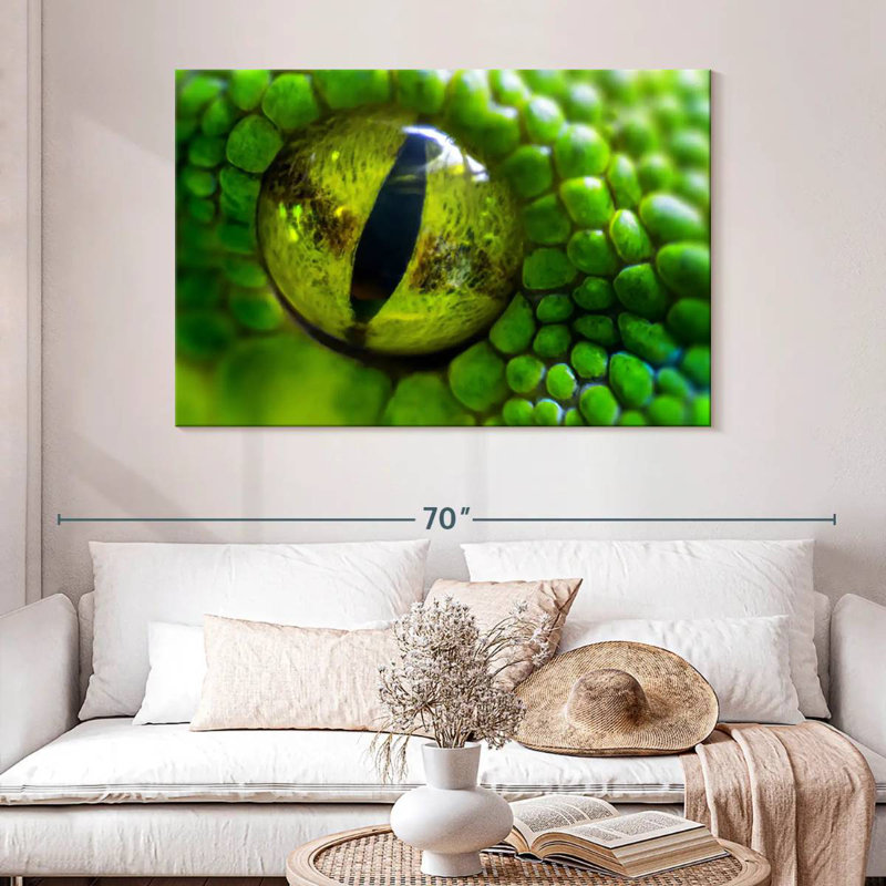 Brampt Green Python Eye, 32" H x 48" W