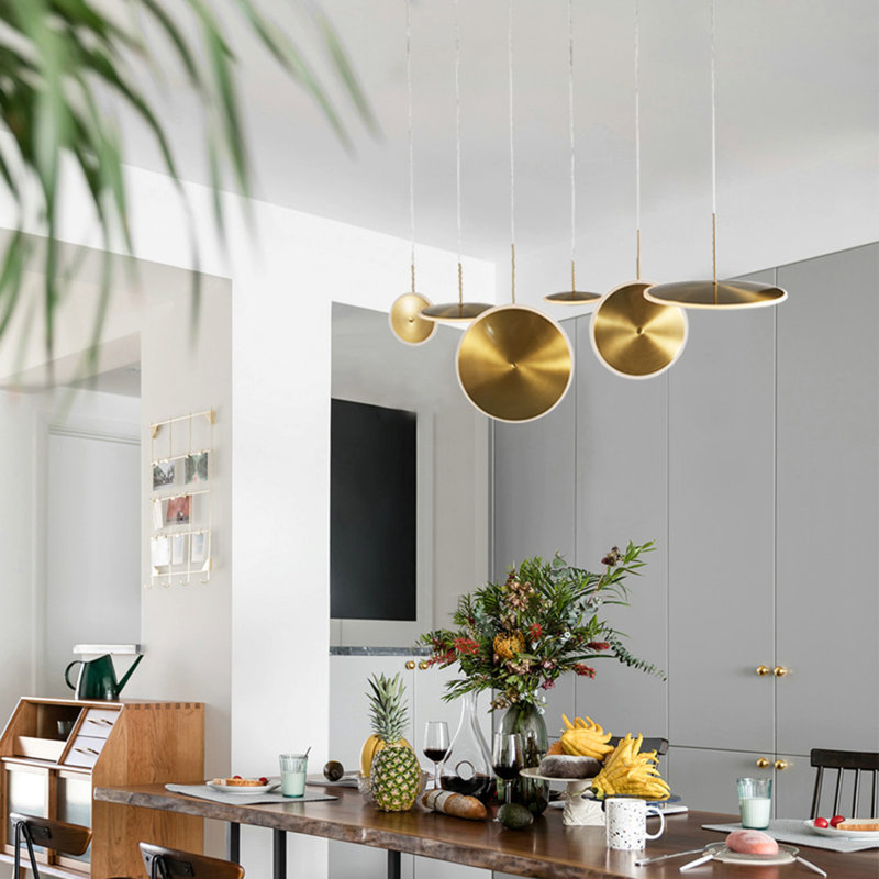 Luminaire suspendu linéaire à 6 lumières pour îlot de cuisine à DEL