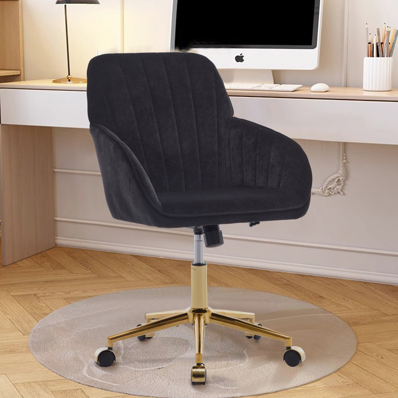 Fauteuil ergonomique Ty pour la maison, la chambre ou le bureau - Velours noir, coussin moelleux, base dorée stable, fauteuil pivotant confortable et réglable