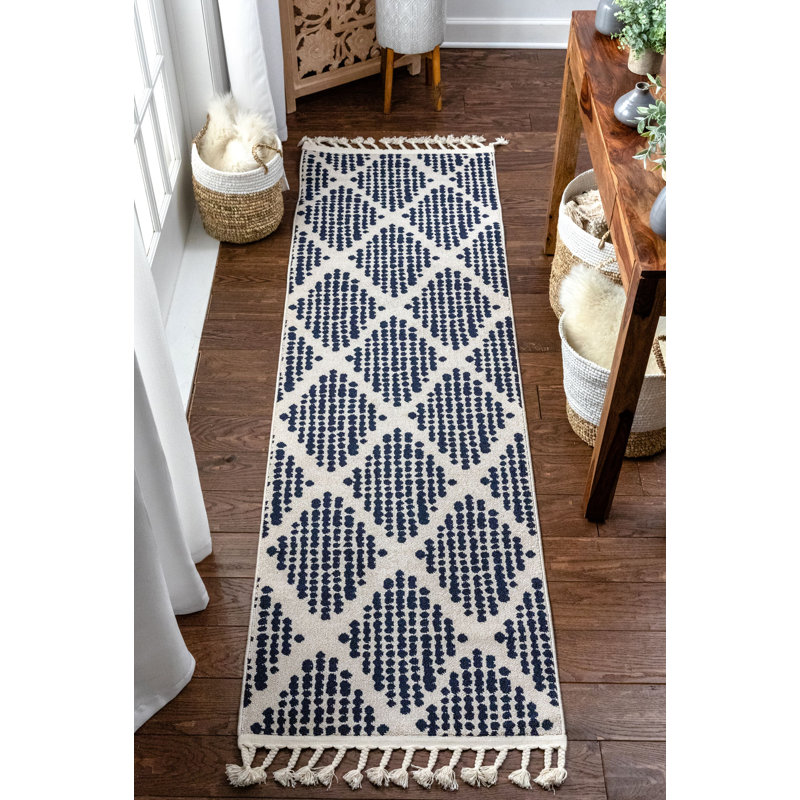 Loop-De-Loop Geometric Synthetic Area Rug, Runner 67 x 220cm