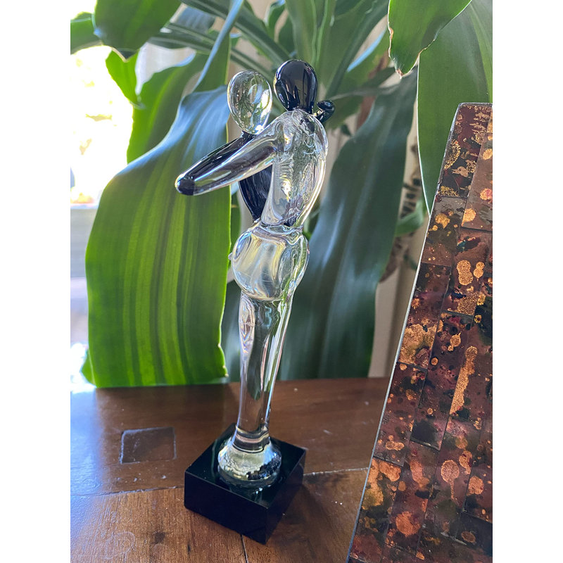 Aaron-Matthew Statue