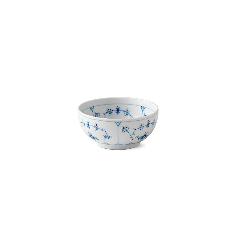Royal Copenhagen Blue Fluted Plain 15.8926 oz Bowl