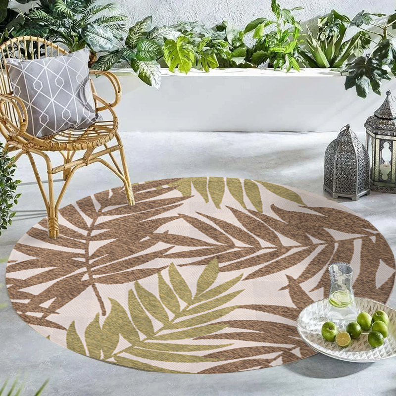 Springcreek Floral Indoor / Outdoor Rug, Round 5'2"