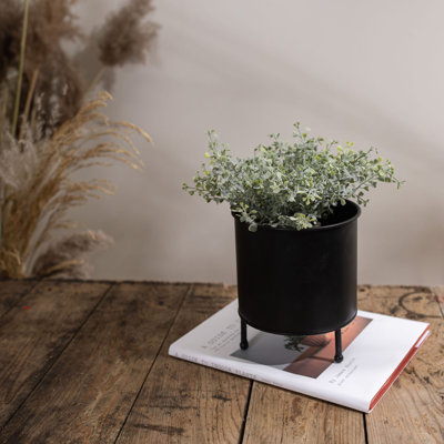 Metal Pot Planter