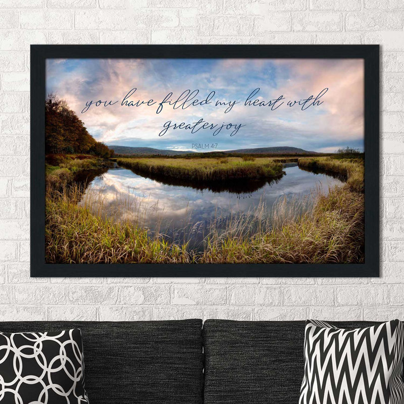 «A Greater Joy», reproduction de photo, H 21,5 po x l 27,5 po x P 0,75 po, Cadre espresso