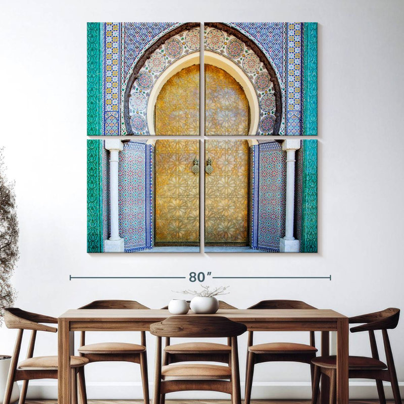 Opulente porte ornée, H 74 po x l 74 po
