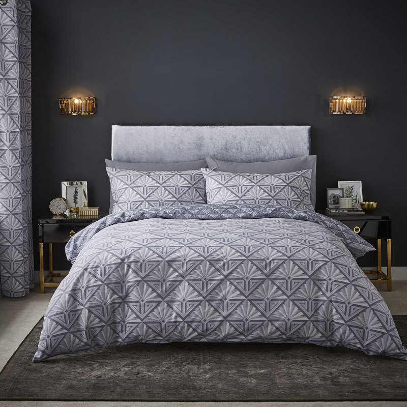 Art Deco Easy Care Duvet Cover Set, 135 x 200cm Duvet Cover + 1 Standard Pillowcase