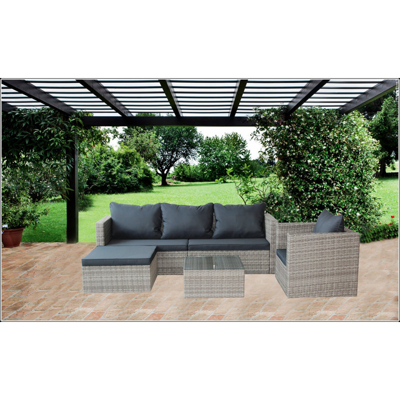 4 ensembles de patio