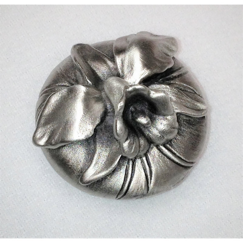 Botanical 3" Length Flower Novelty Knob, Brass