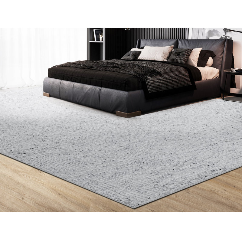 Wool Area Rug in Gray, Rectangle 6' x 9'