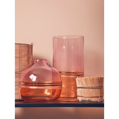 Debarata Glass Table Vase