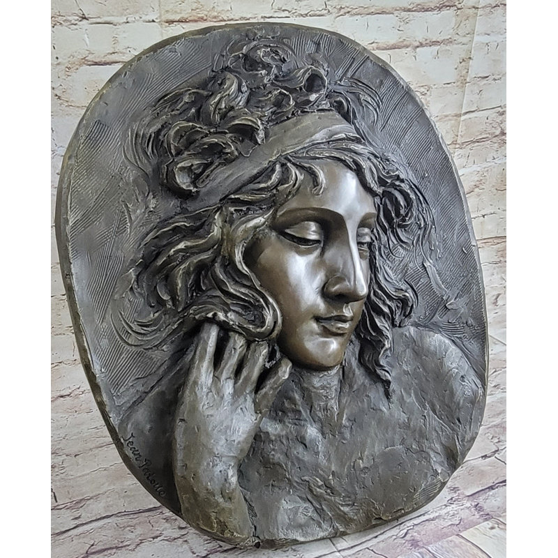 Figurines et sculptures