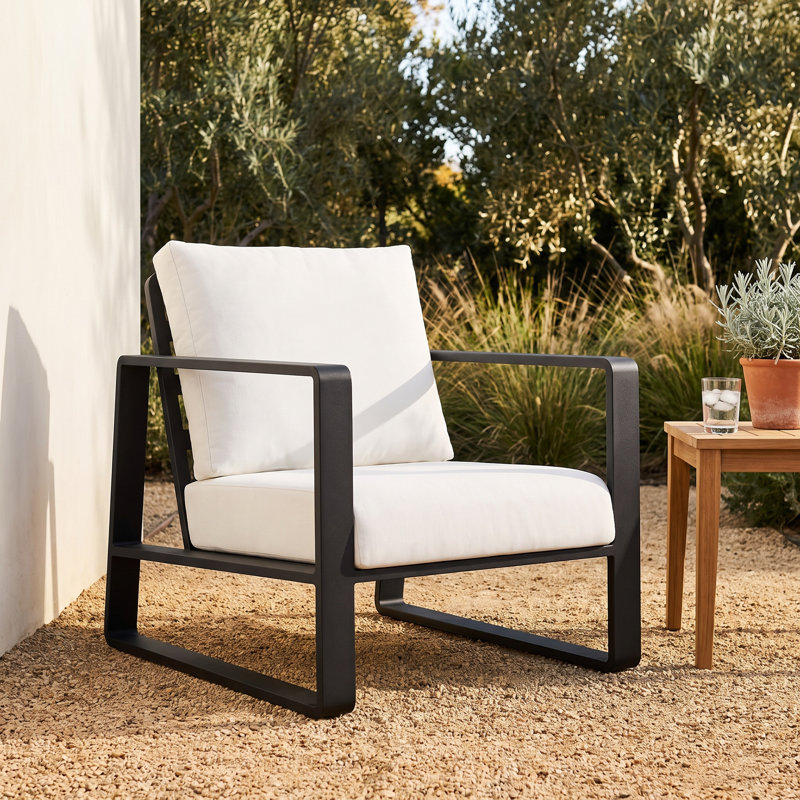 Metal Outdoor Lounge Chair with Cushions