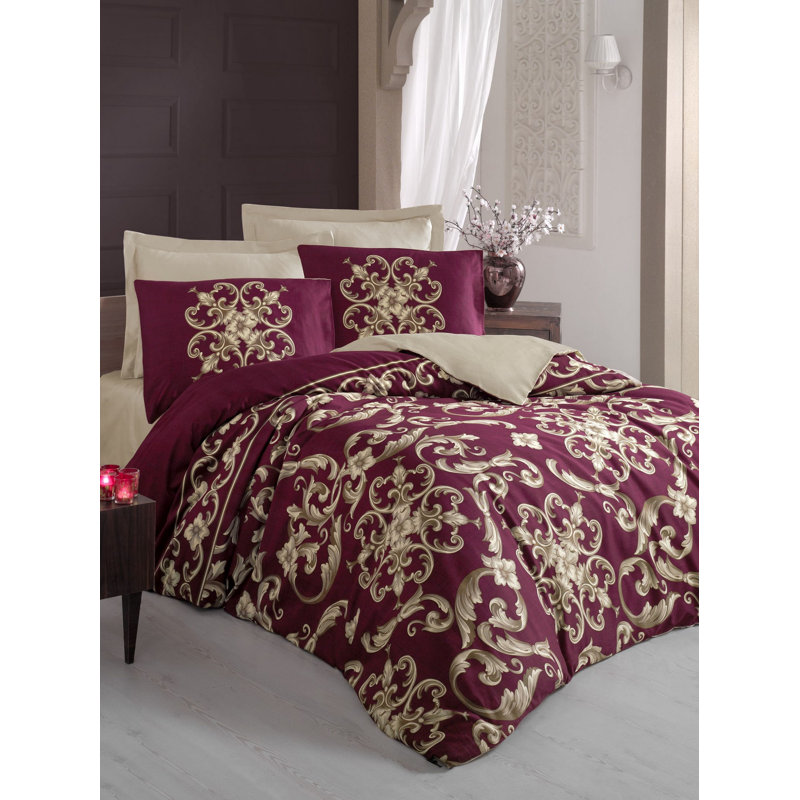 Bostick Damask Duvet Cover Set with Pillowcases