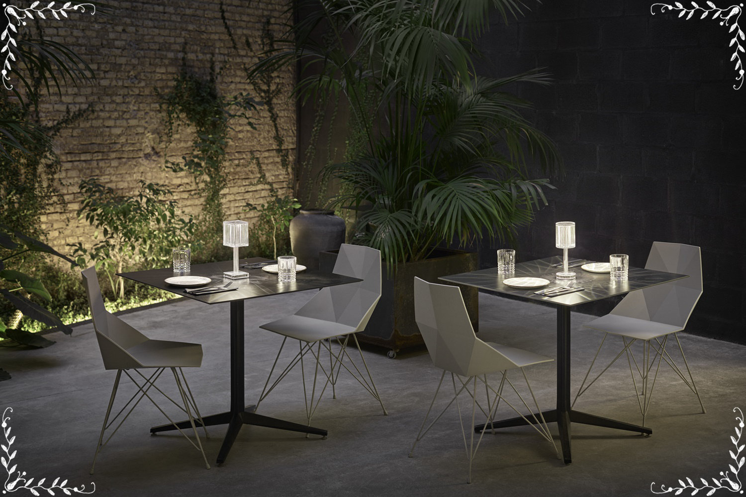Vondom Gatsby Table Lamp