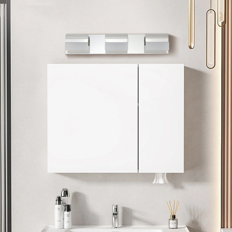 Juston LED Bath Bar, 3