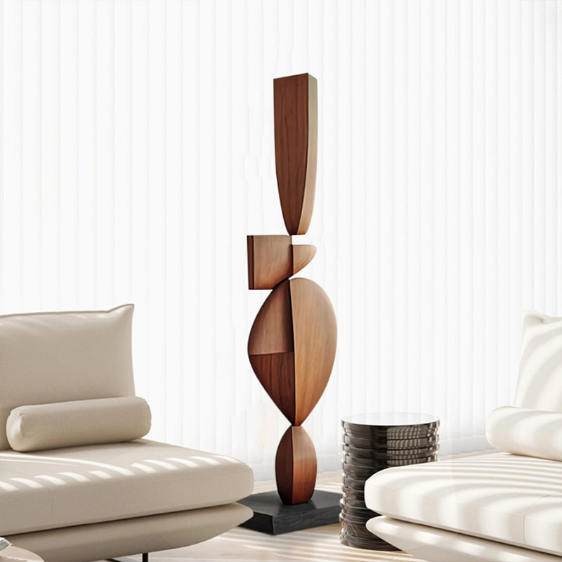 Ornements de sculpture sur bois brun abstrait