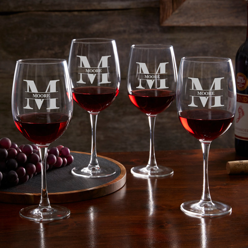 Lavish Last Name 19 oz. Red Wine Glass, Yes
