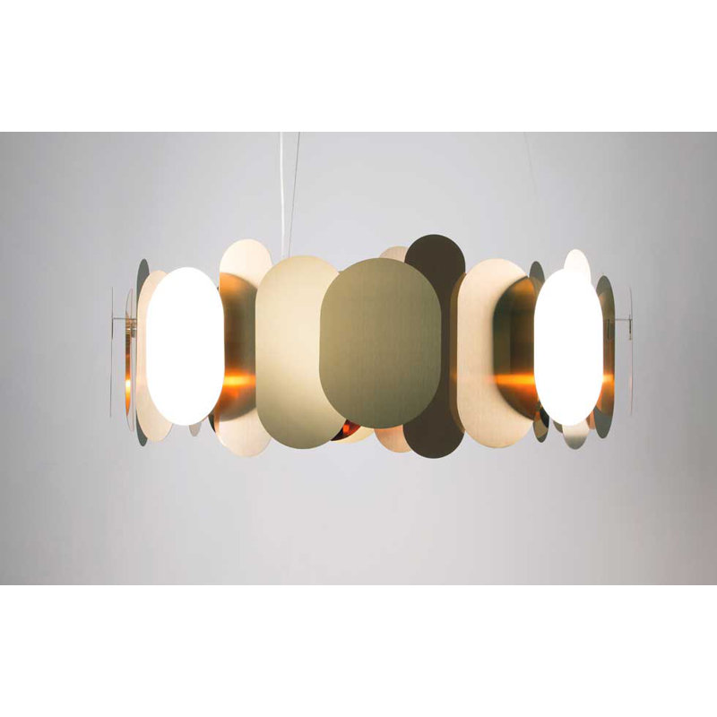 Lustre Panel 75, Laiton