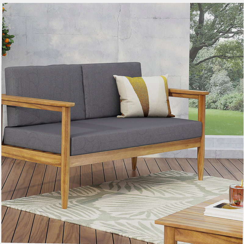 GAVIN LOVESEAT