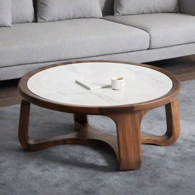 Table basse minimaliste de style Renaissance