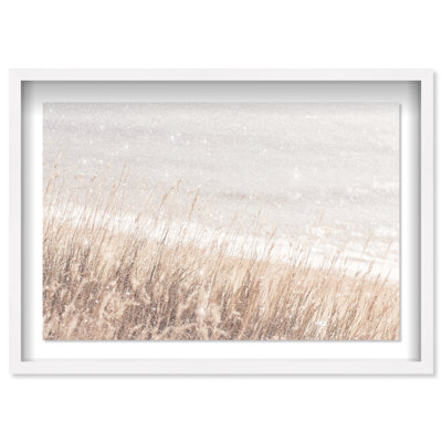Impression de cadre en ombrage « Herbe séchée » représentant un paysage et la nature avec des reflets de poussière de diamant par Oliver Gal