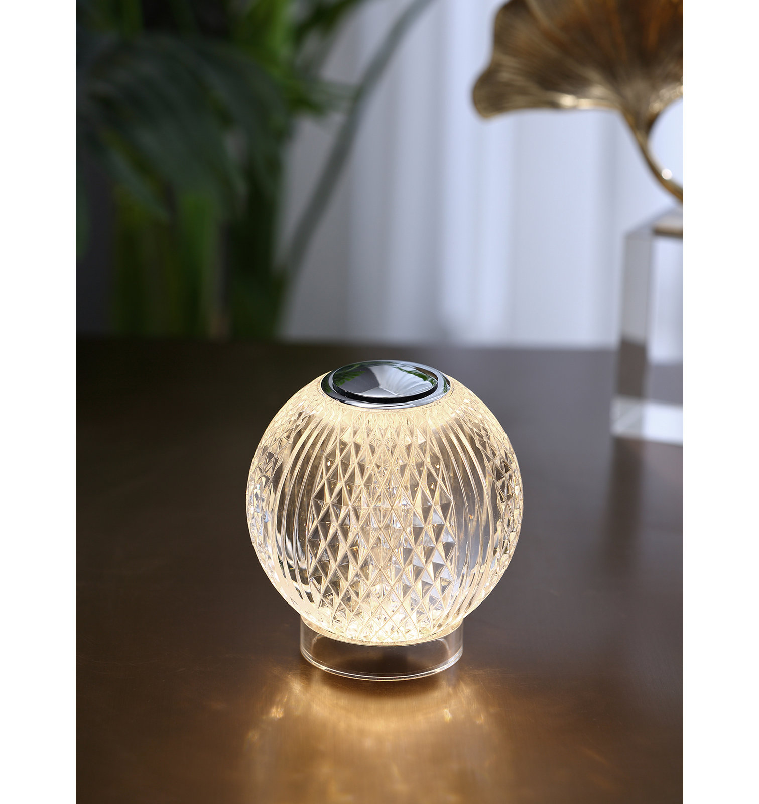 Marni Metal Globe Lamp, 5" H x 4.38" W x 4.38" D, Clear/Polished Nickel, Polished Nickel