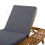 Chaise longue de patio en bois d'acacia Erich avec dossier réglable et coussin triple
