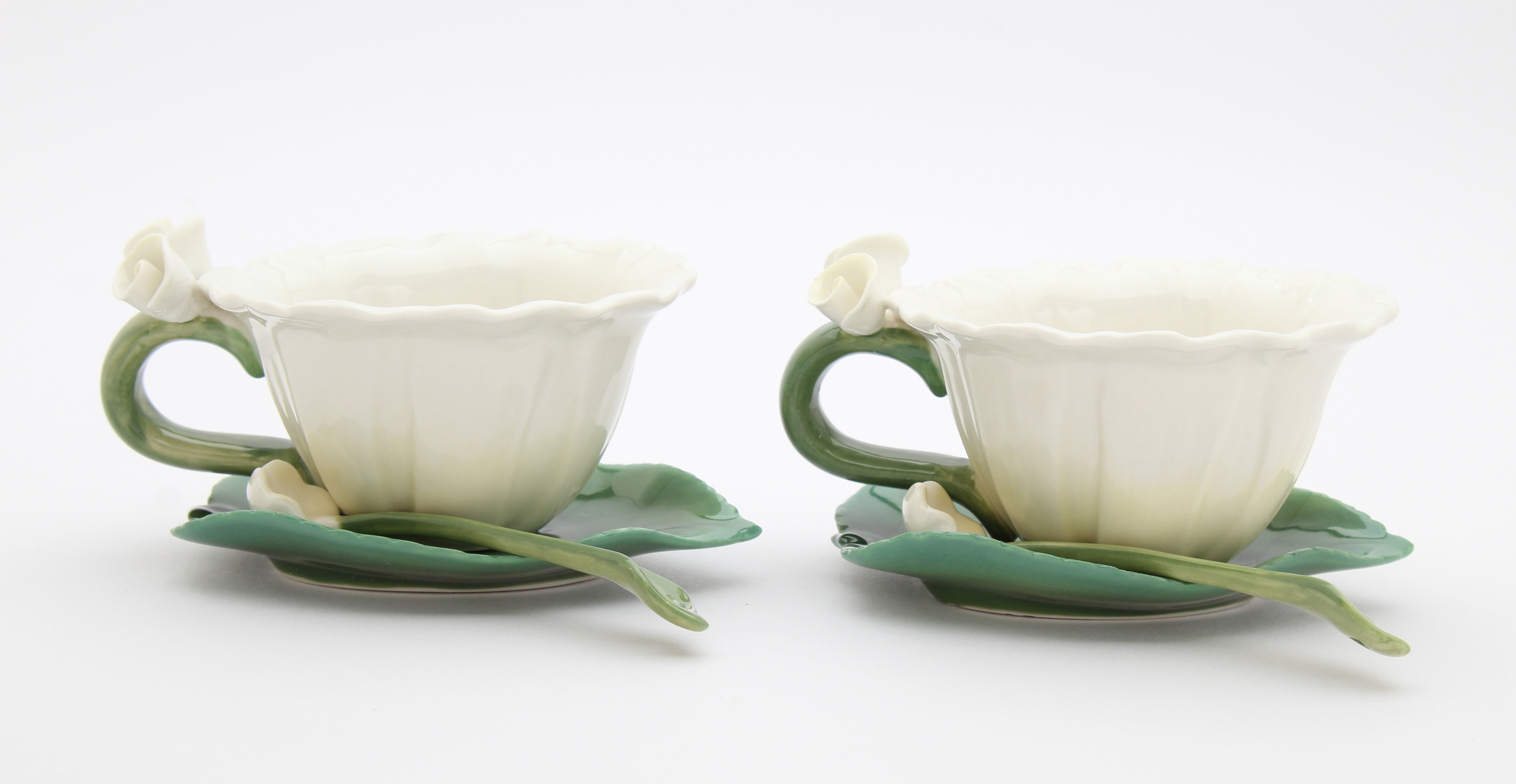https://assets.wfcdn.com/im/58886359/compr-r85/2499/249931029/handmade-porcelain-teacup.jpg