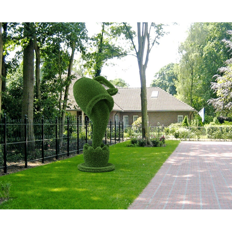 Outdoor Cups Topiary Green Figures