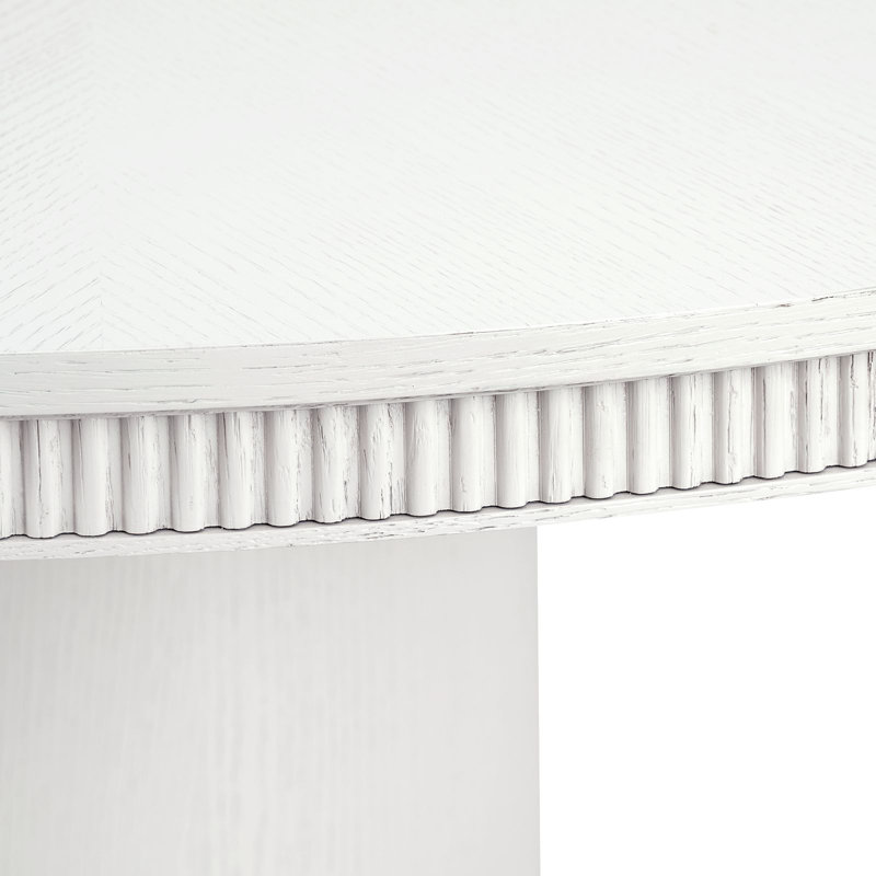 Kinsley Round Dining Table