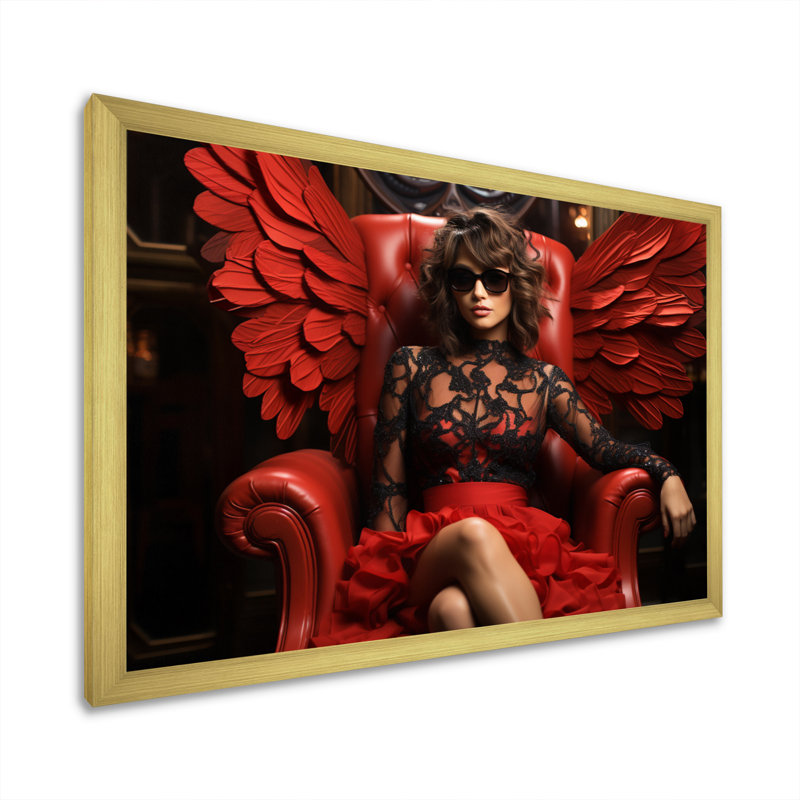 «Red Queen of Angel I» sur toile, Encadrement doré, H 34 po x l 44 po x P 1,5 po