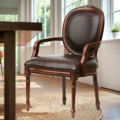 Chaise en cuir Benard