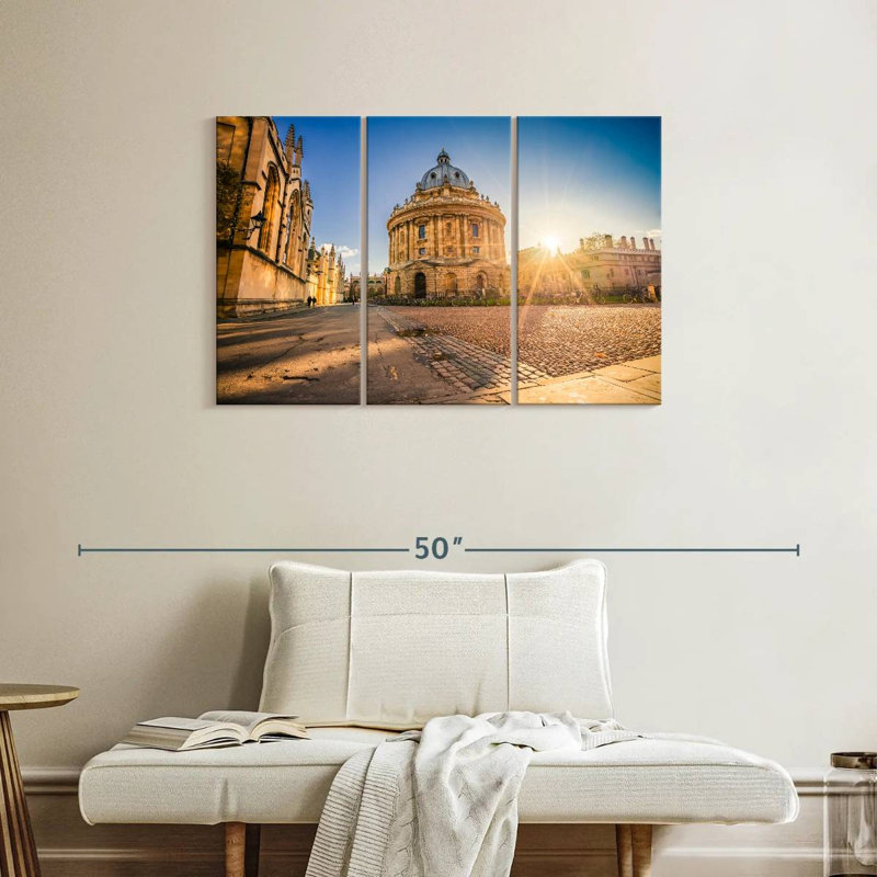 Lilie Sunlit Radcliffe Square, 24" H x 38" W